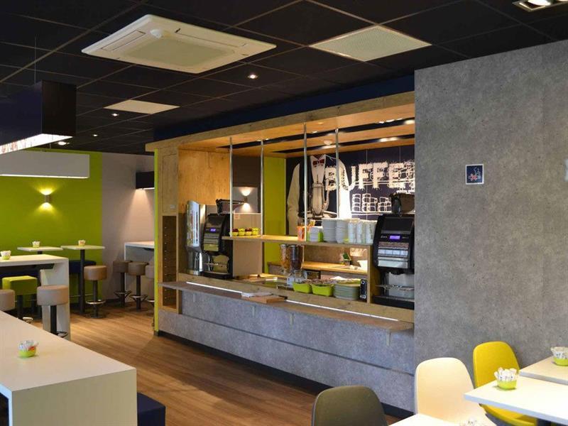 Отель Ibis Budget Paris Porte De Ванв Экстерьер фото