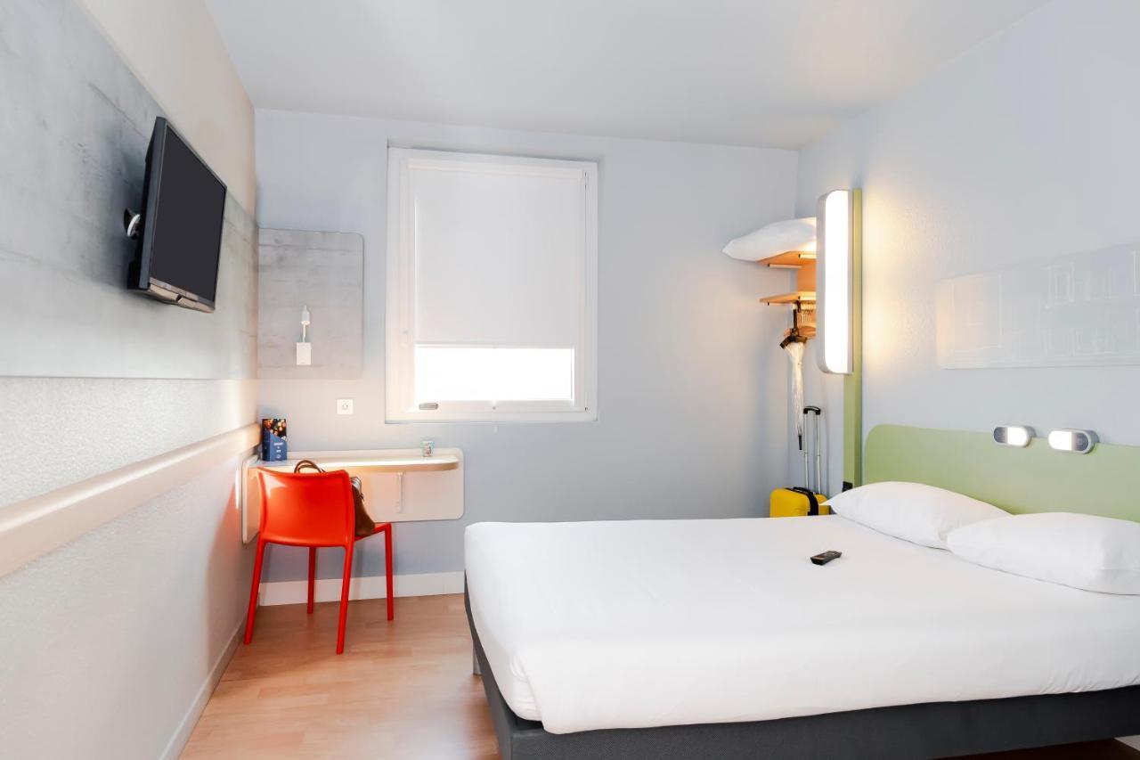 Отель Ibis Budget Paris Porte De Ванв Экстерьер фото